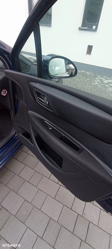 Citroën C4 1.6 16V SX - 21