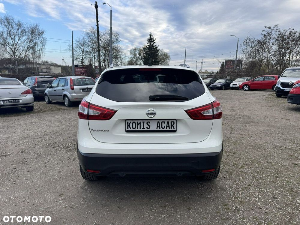 Nissan Qashqai 1.2 DIG-T Xtronic TEKNA - 36