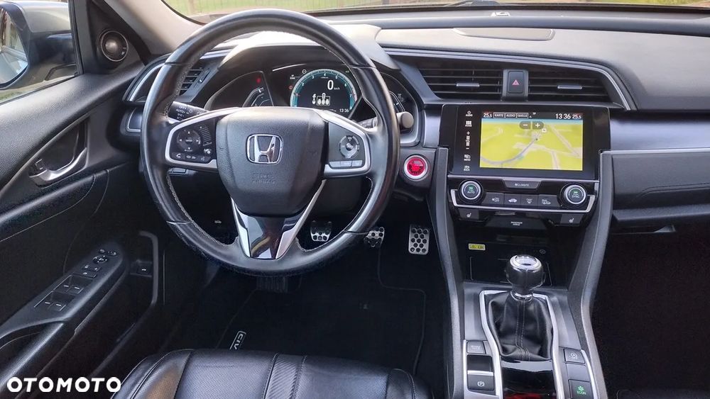 Honda Civic 1.5 i-VTEC Turbo Executive - 11