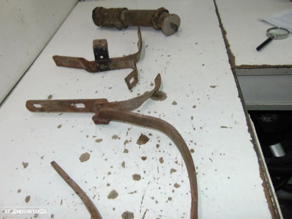 VolvoPV 544 bocal/Suportes - 5