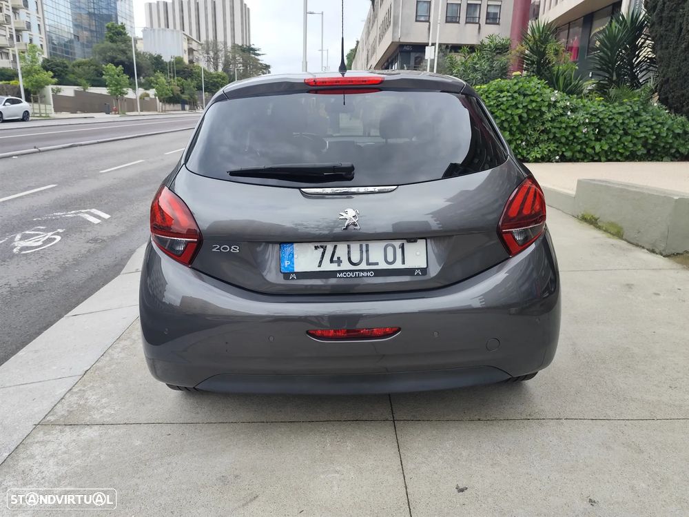 Peugeot 208 1.2 PureTech Style - 10