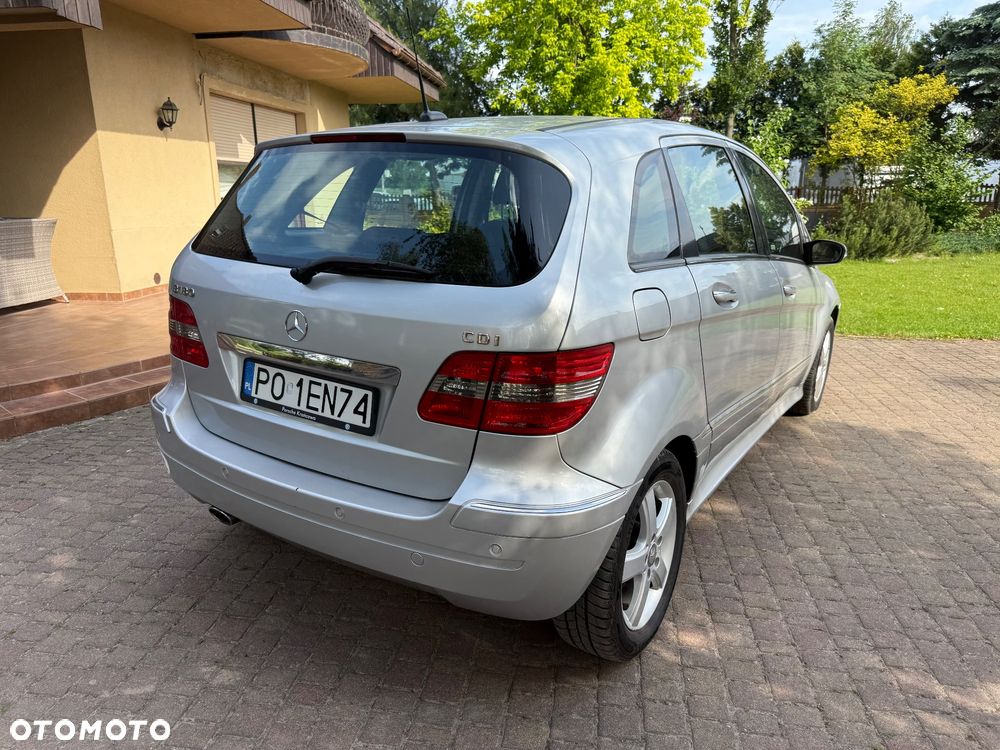 Mercedes-Benz Klasa B 180 CDI Special Edition - 10
