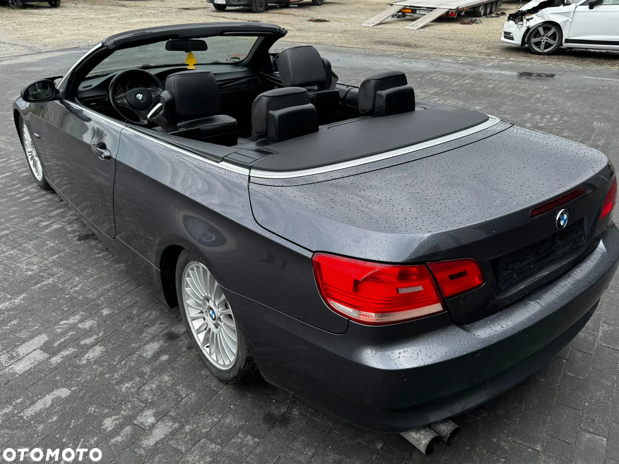 BMW Seria 3 320i Cabrio - 2