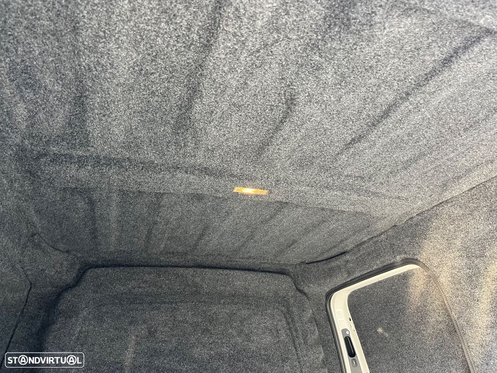VW Caddy Cargo 2.0TDi 102 Cv Business - 17