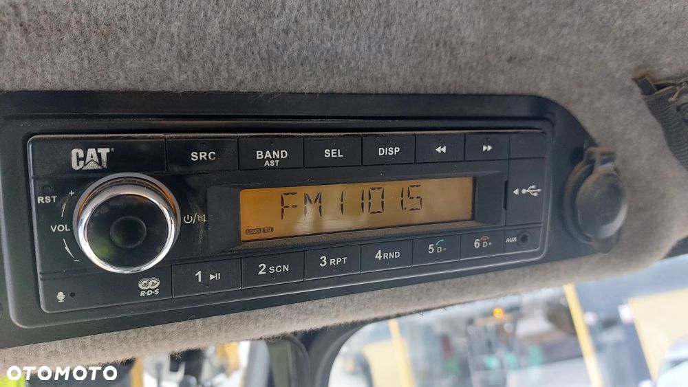 Caterpillar 432F2 - 14