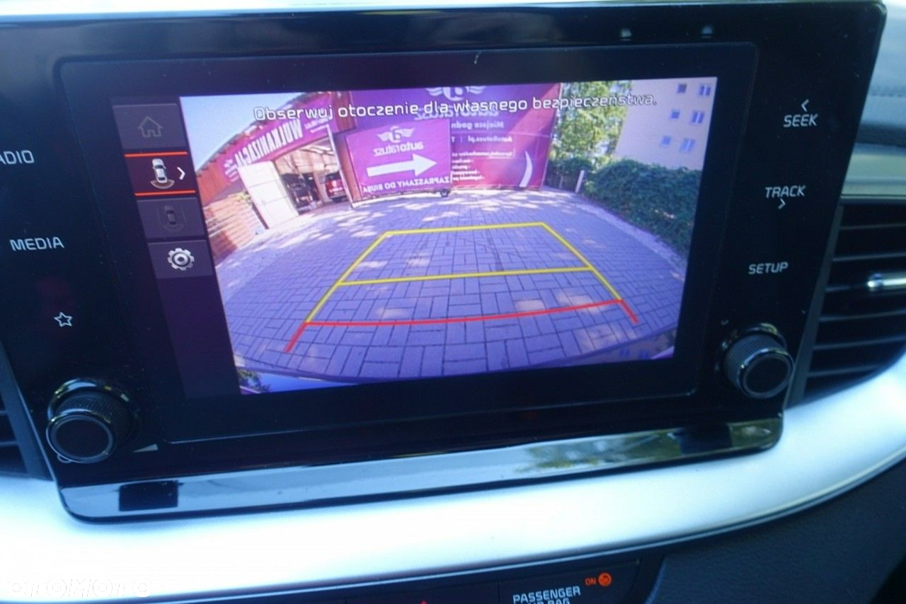 Kia Ceed - 26