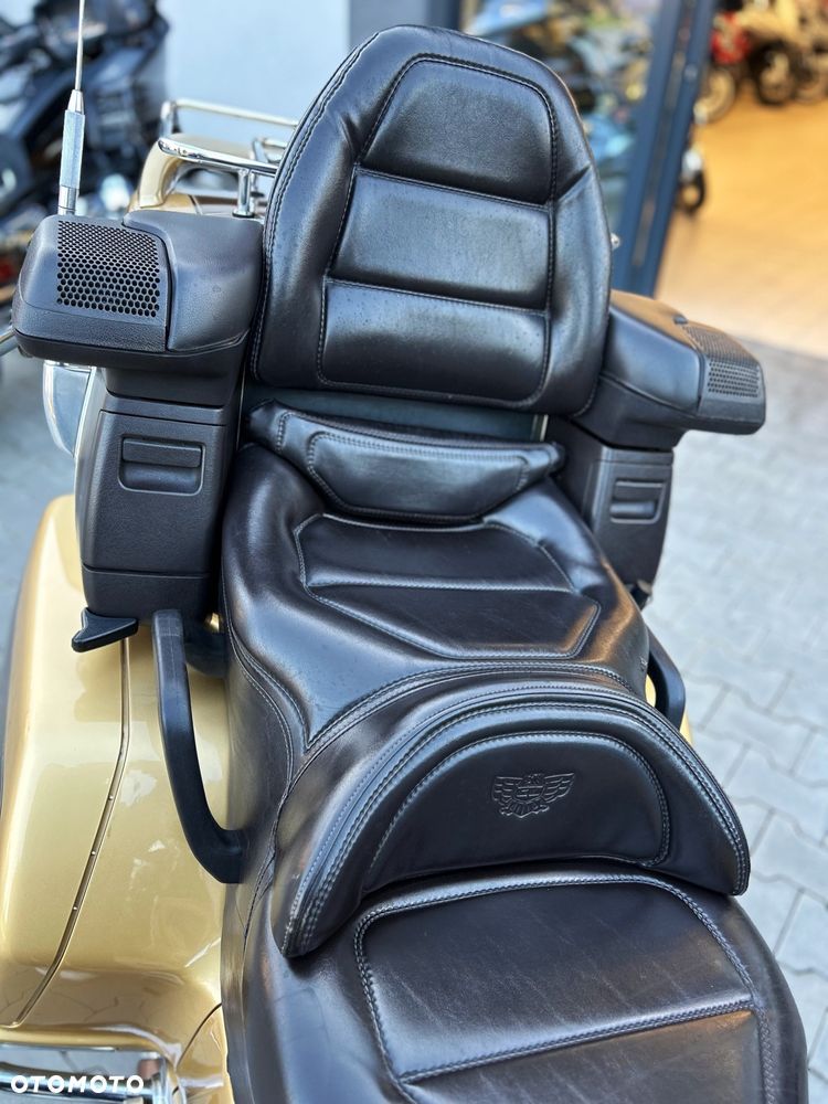 Honda GL - 28