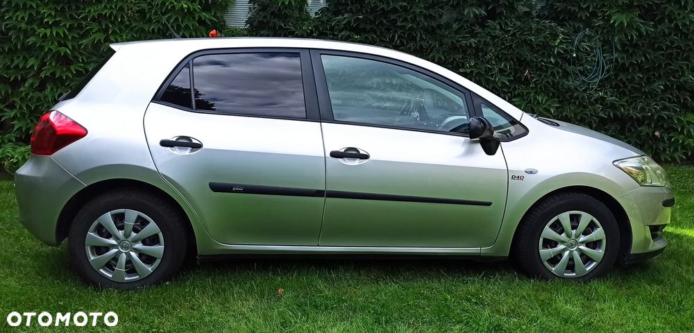 Toyota Auris - 24