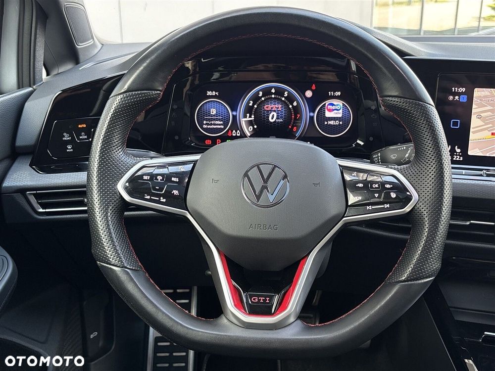 Volkswagen Golf - 15