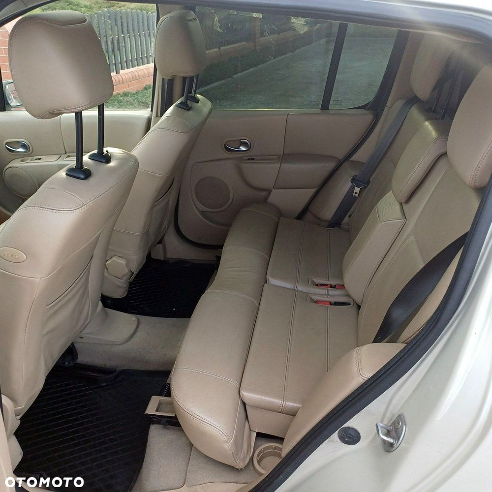 Renault Modus - 6
