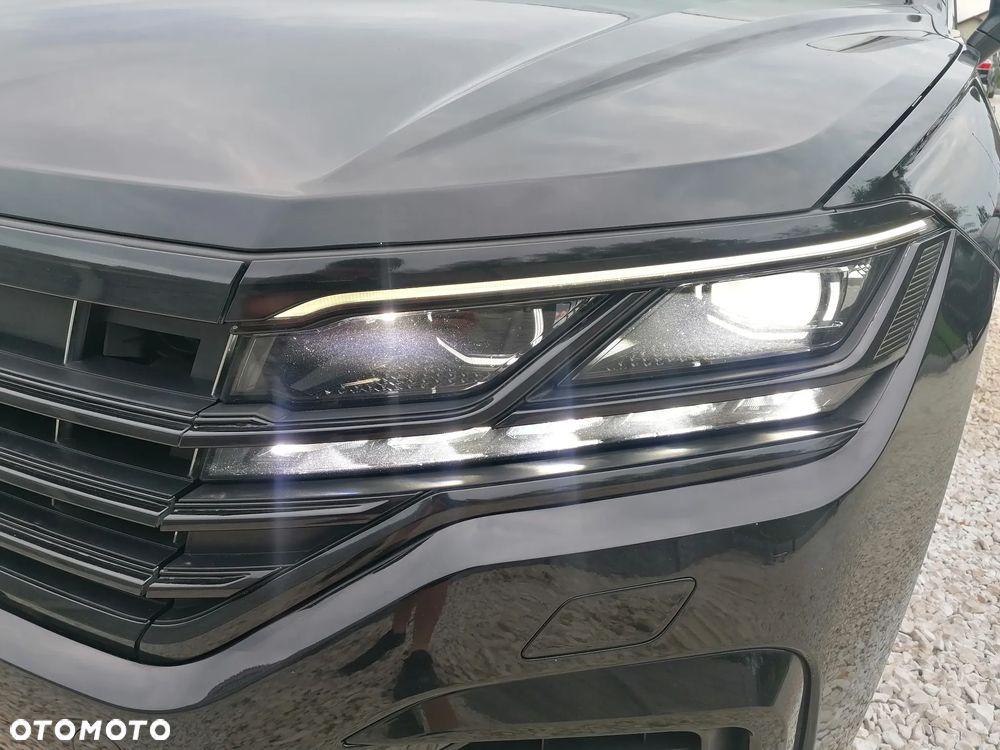 Volkswagen Touareg 3.0 V6 TDI SCR 4Mot R-Line - 34