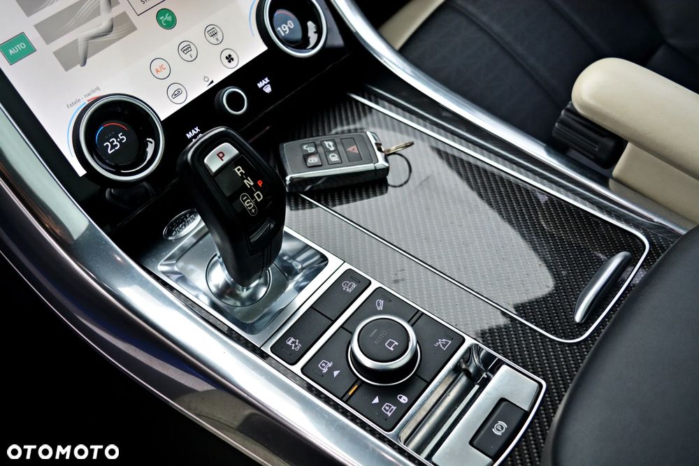 Land Rover Range Rover Sport S 3.0 SD V6 HSE Dynamic - 10