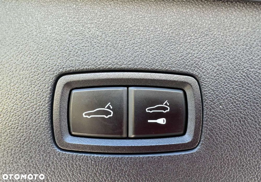 Porsche Cayenne - 39