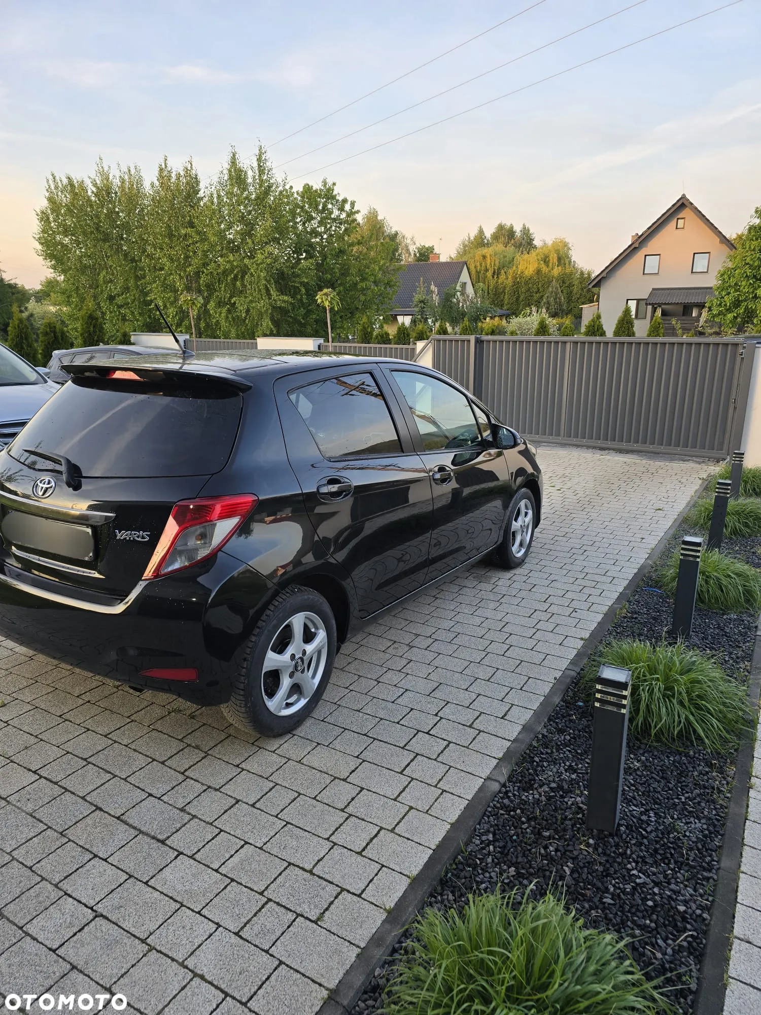 Toyota Yaris 1.33 VVT-i Executive - 4