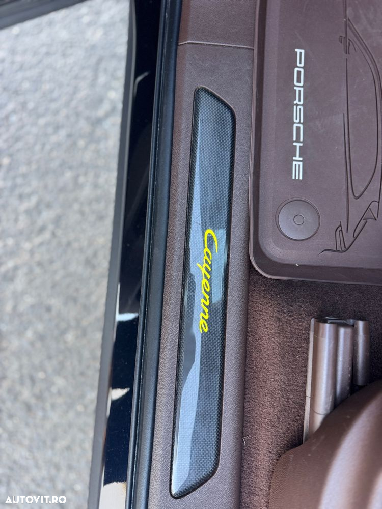 Porsche Cayenne E-Hybrid Tiptronic S - 29