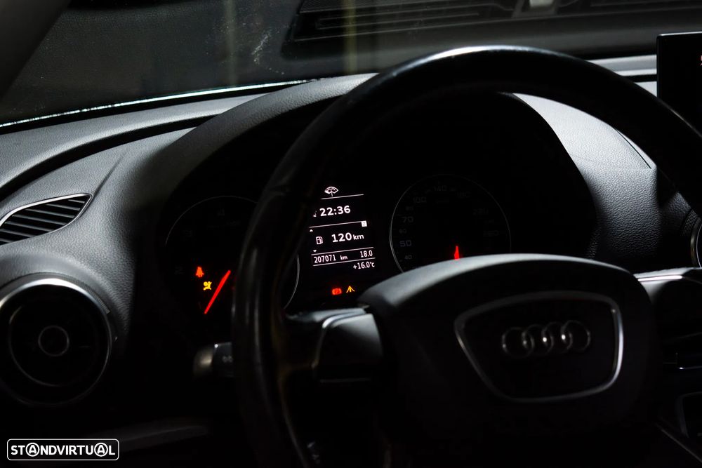 Audi A3 2.0 TDI Attraction - 19