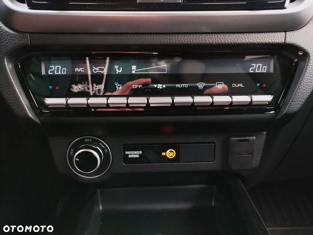 Isuzu D-Max 1.9 DC LSX - 11