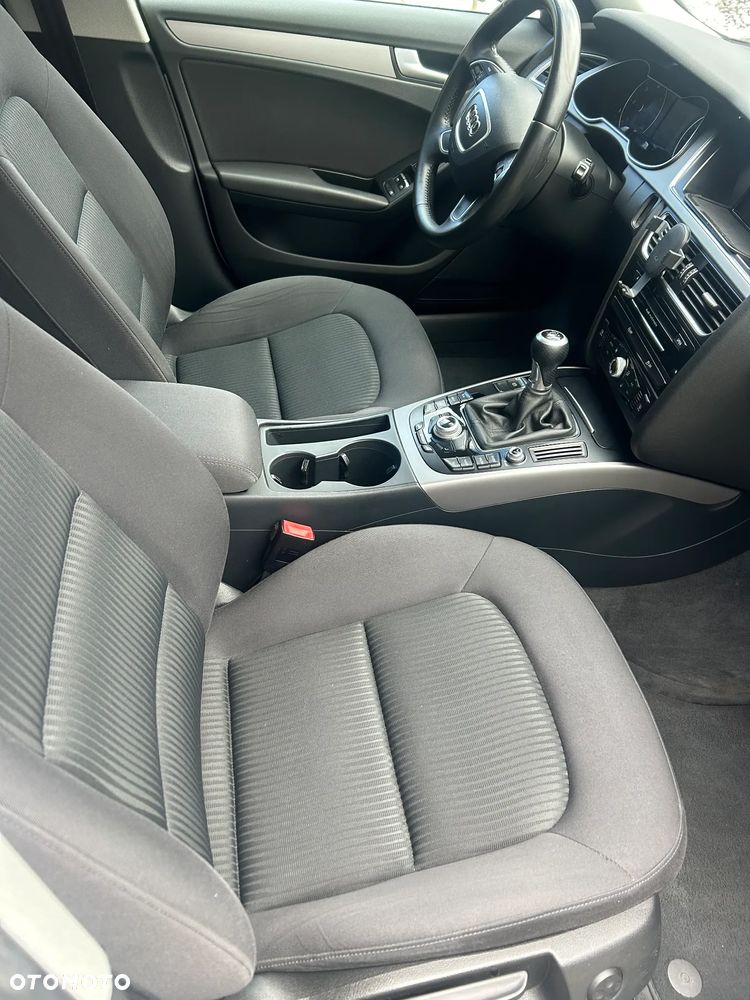 Audi A4 Avant 2.0 TDI - 14