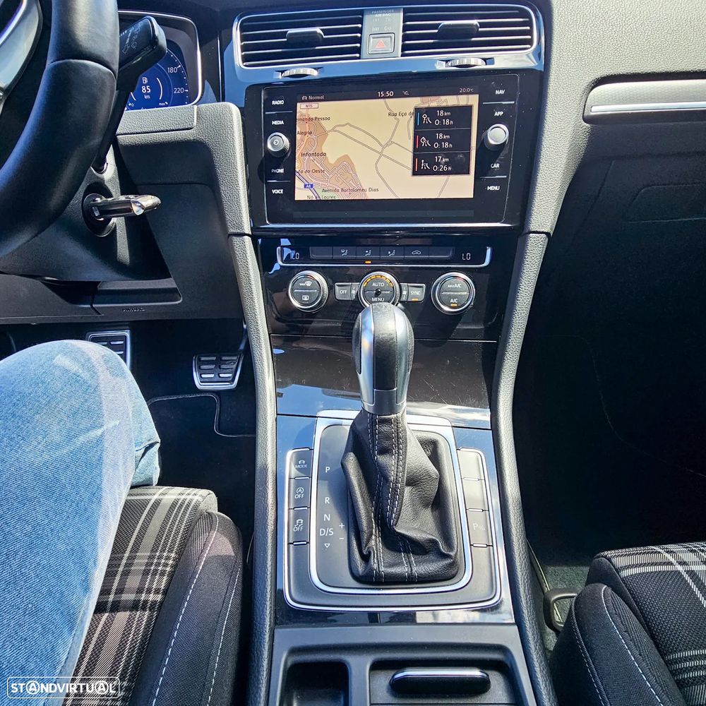 VW Golf GTD 2.0 TDI SCR DSG - 9