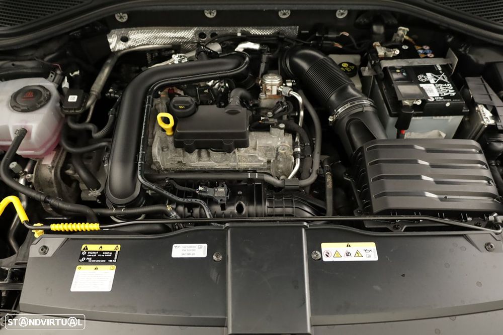 VW T-Roc 1.0 TSI - 24