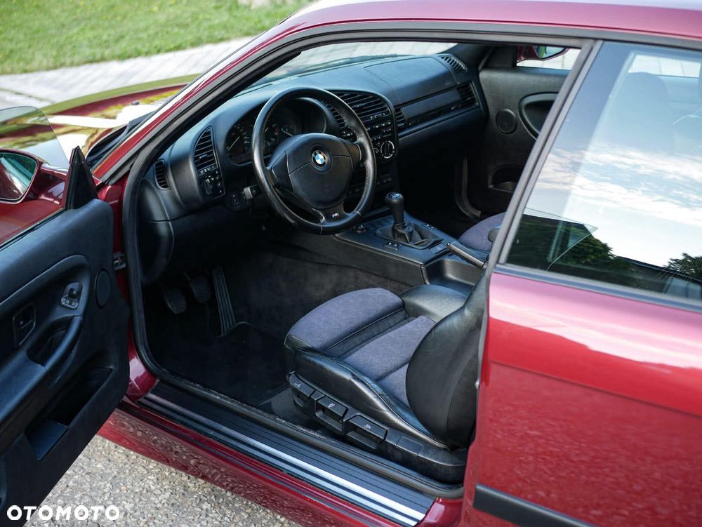 BMW Seria 3 - 16