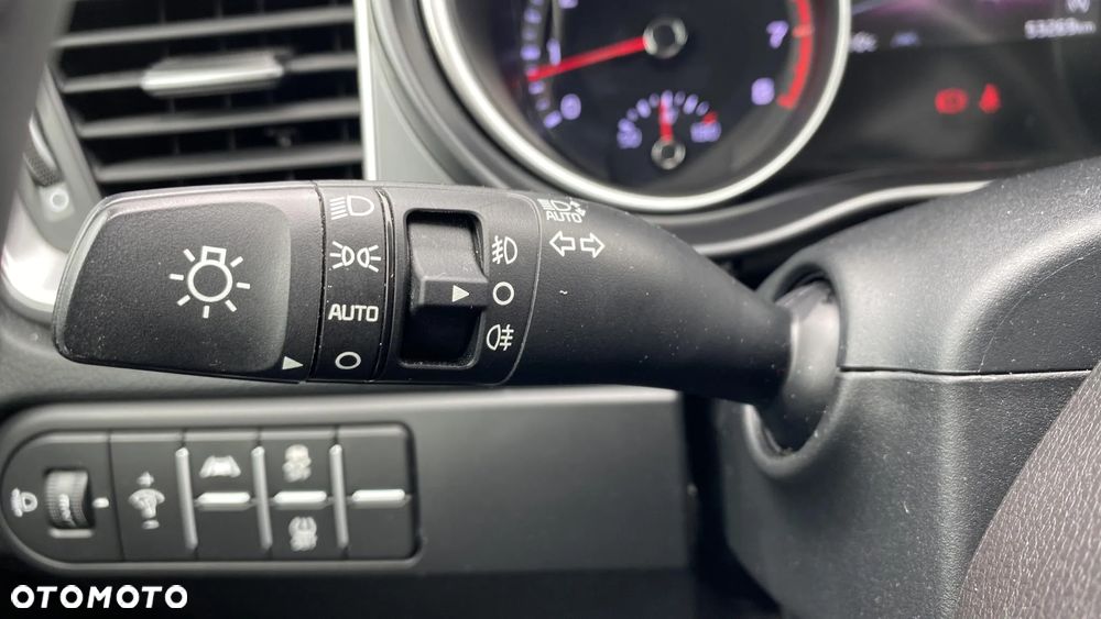 Kia Ceed 1.5 T-GDI M DCT - 13