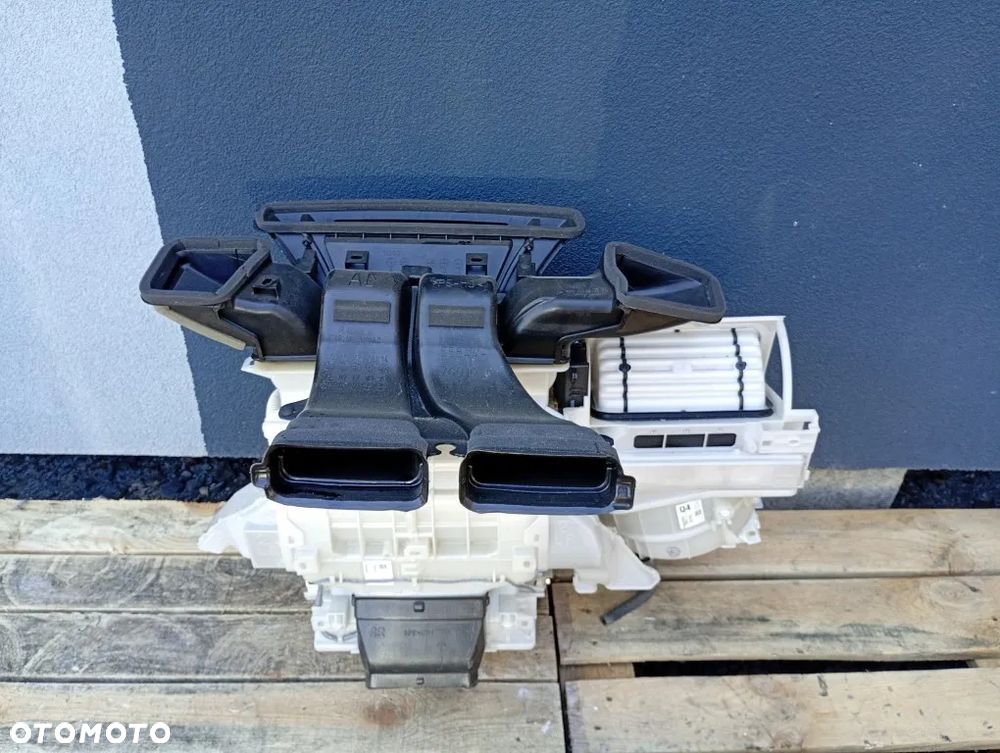 dmuchawa nawiewu wentylator nagrzewnica obudowa lexus ct 200h lift 2018r 87050-76081 - 1