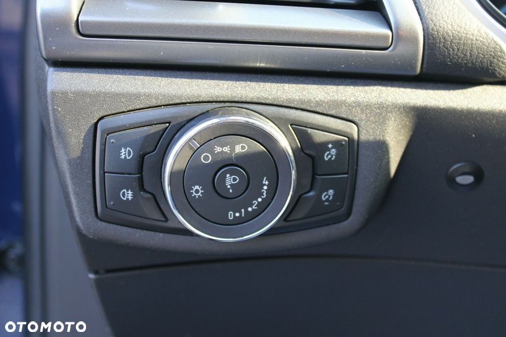 Ford Mondeo - 24