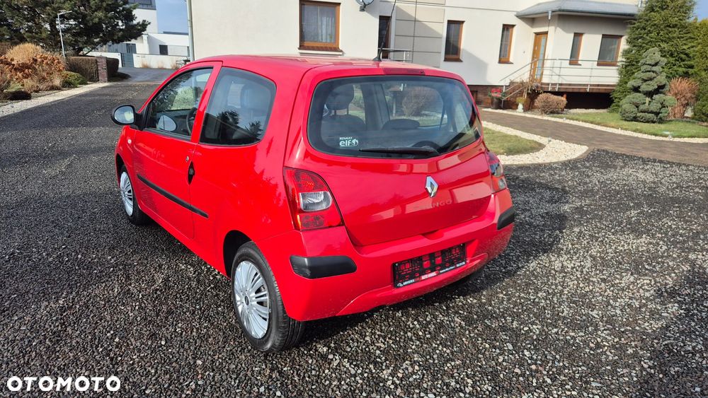 Renault Twingo 1.2 8V Authentique - 4