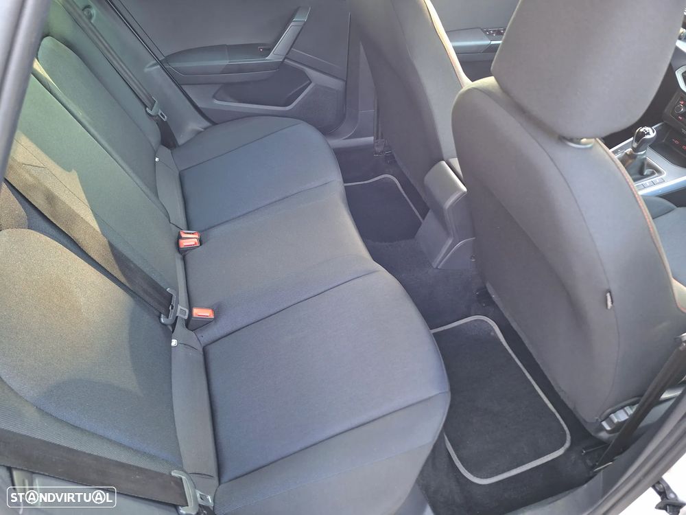 SEAT Arona 1.0 TSI FR - 26