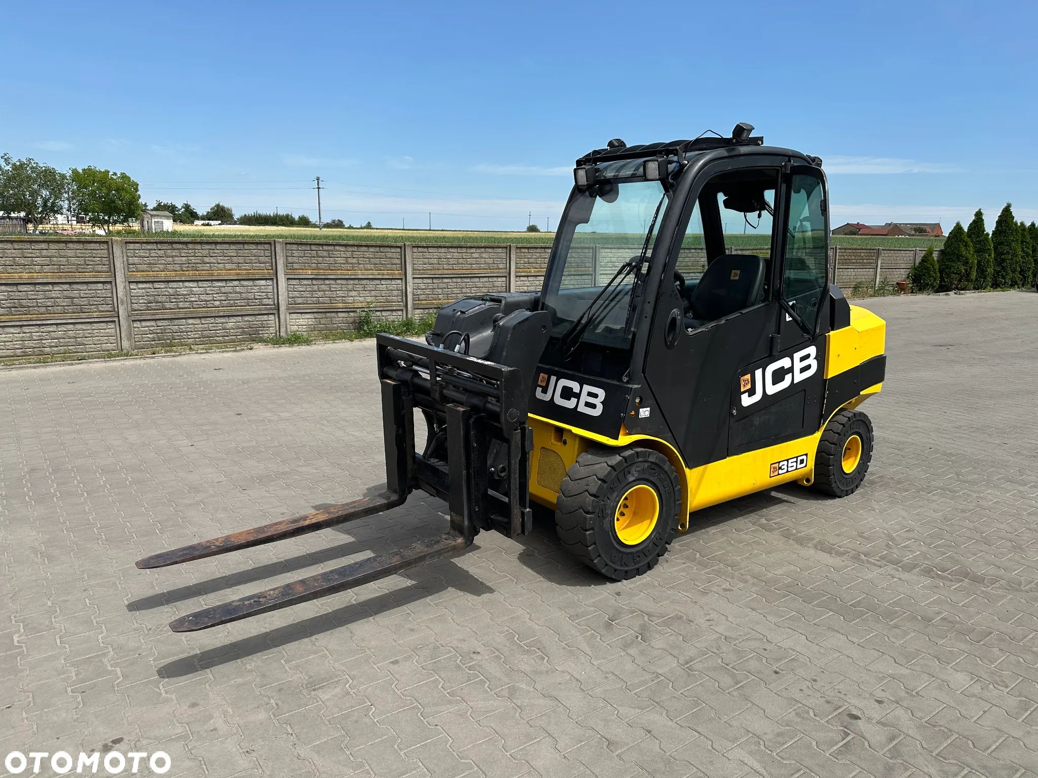 JCB TLT TELETRUK 35D - 1