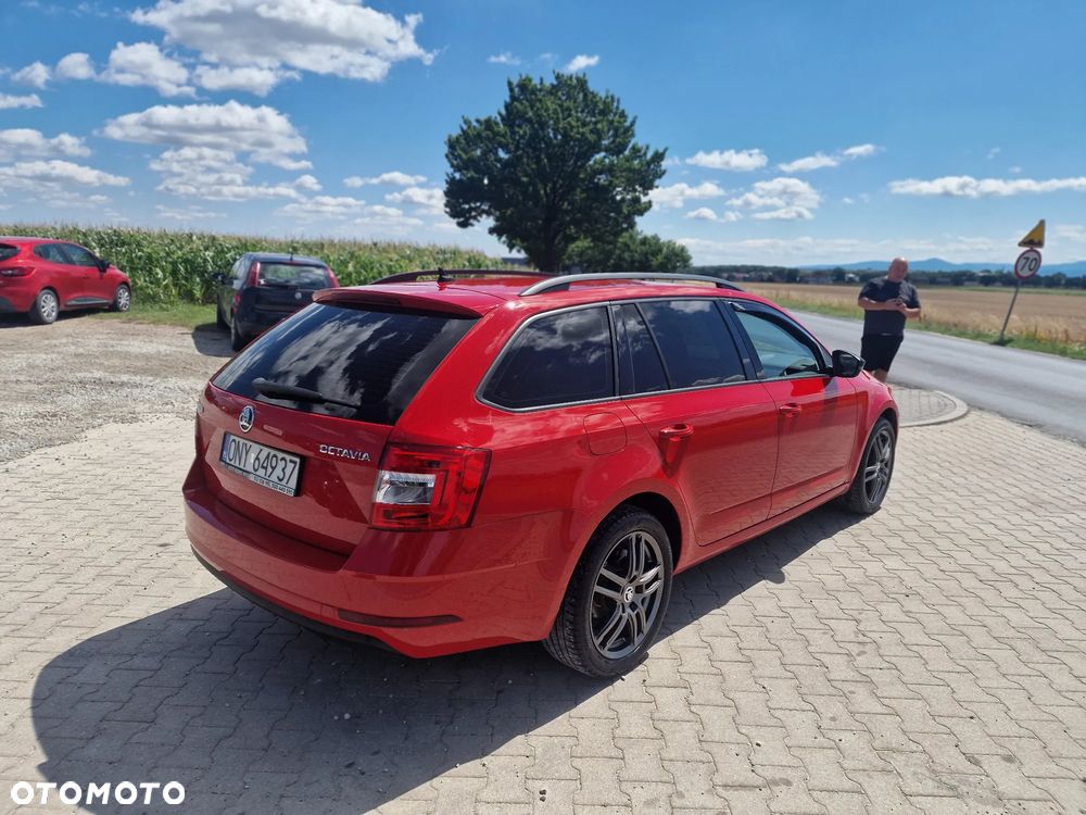 Skoda Octavia 1.6 TDI Sport Edition - 9