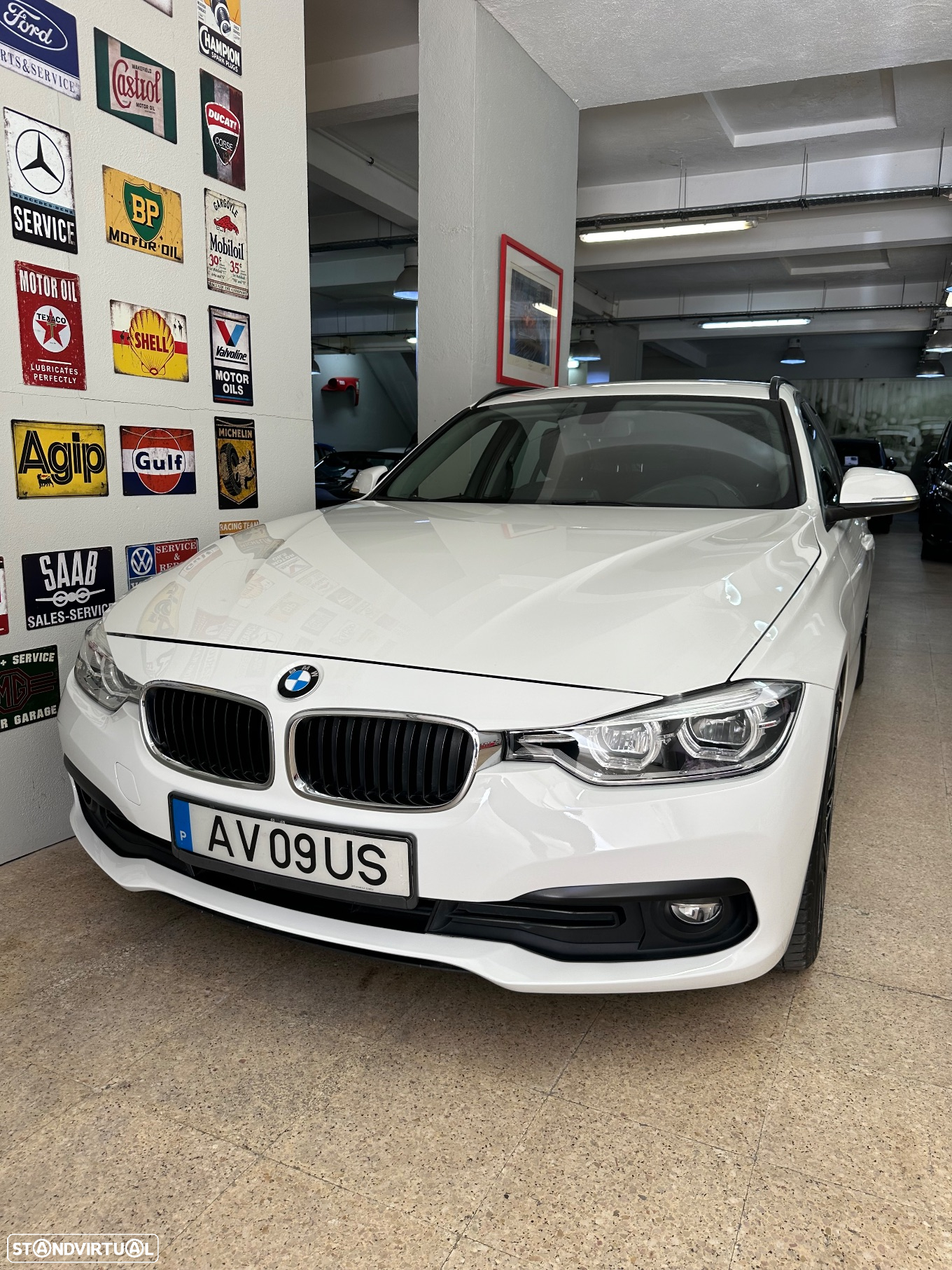 BMW 320 d Touring Aut. Efficient Dynamics Edition - 2