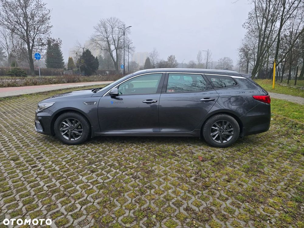 Kia Optima - 8