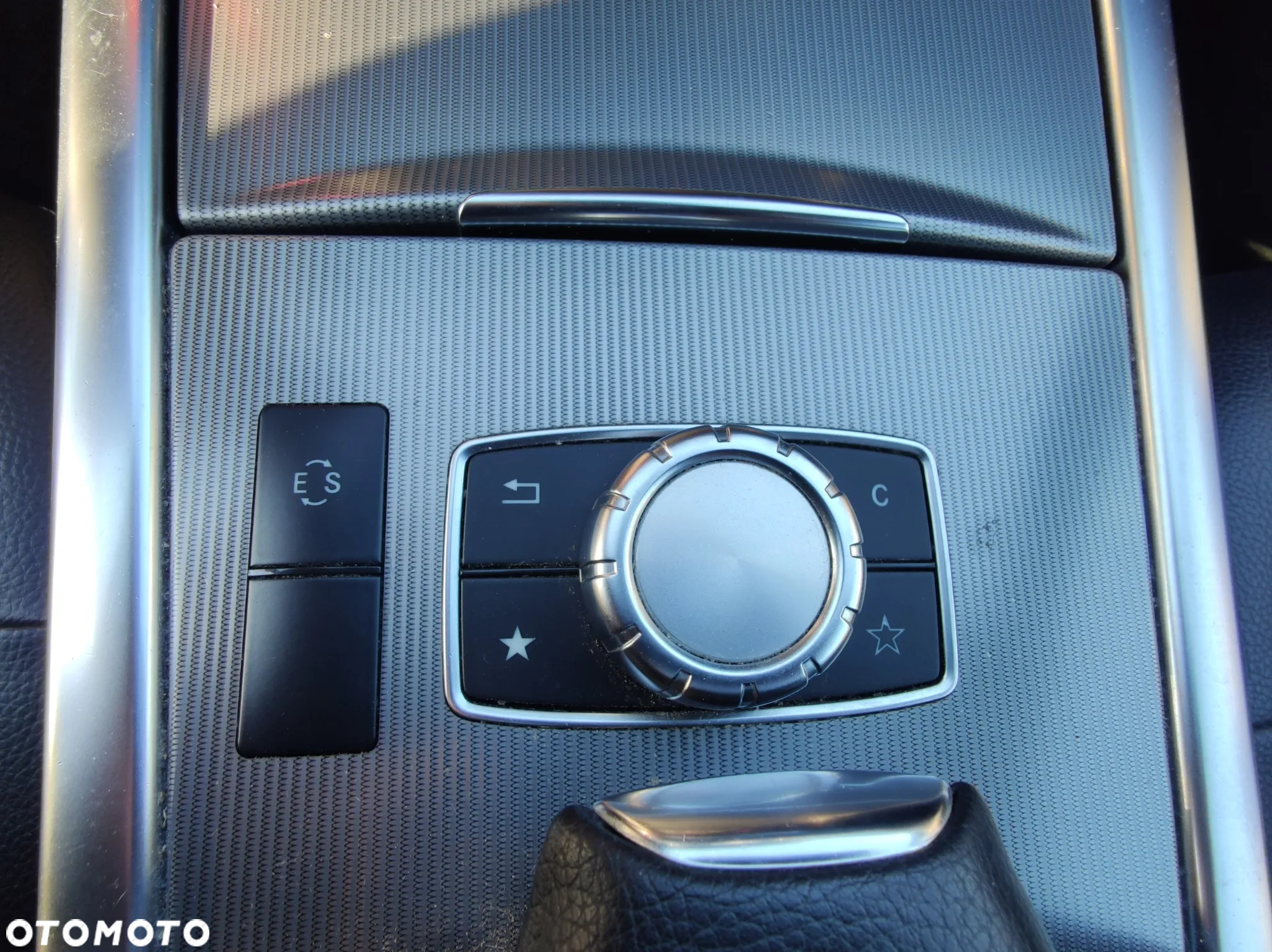 Mercedes-Benz Klasa E 250 Elegance - 18