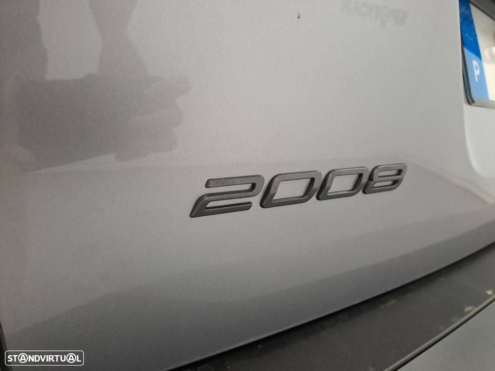 Peugeot 2008 1.2 Allure - 6