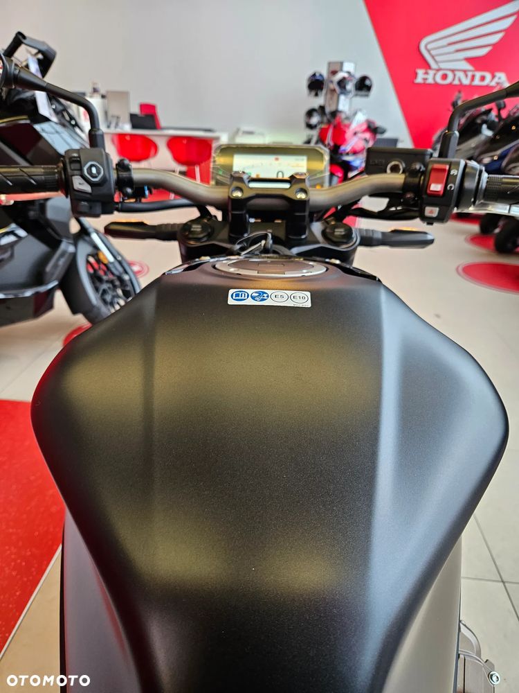 Honda CB - 13