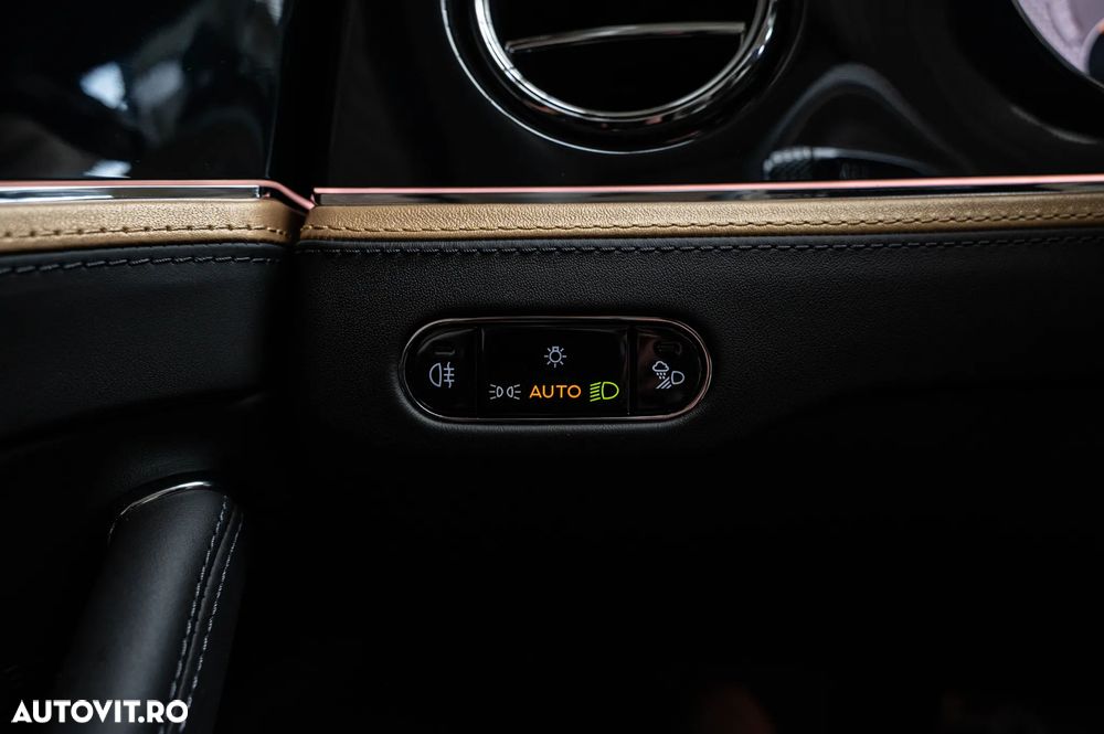 Bentley Flying Spur Mulliner - 28