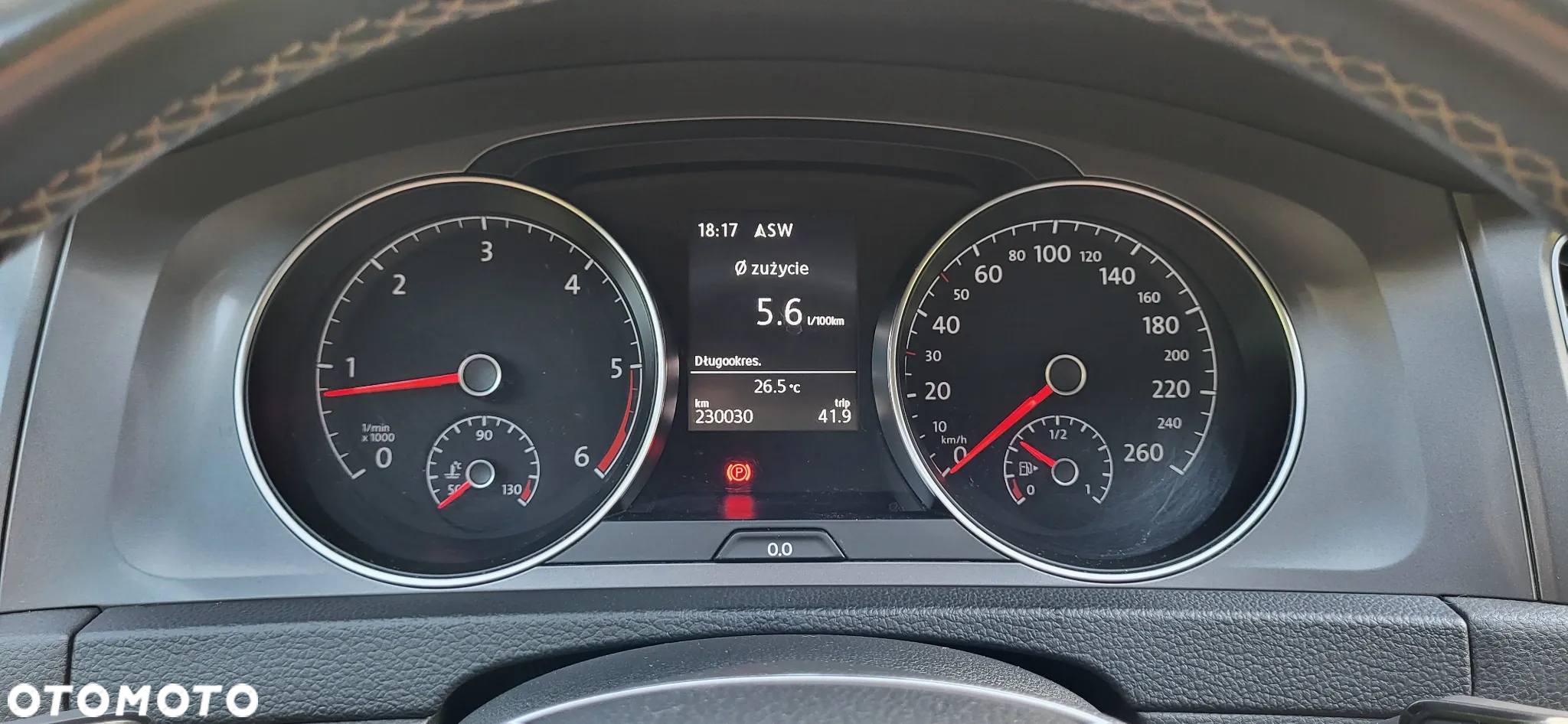 Volkswagen Golf Variant 1.6 TDI BlueMotion Technology Lounge - 27