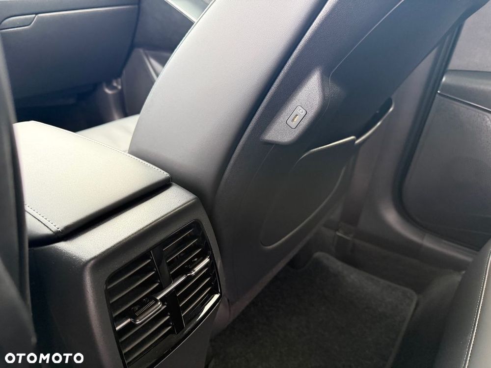 Kia Niro 1.6 GDI Plug-In Hybrid Business Line - 30