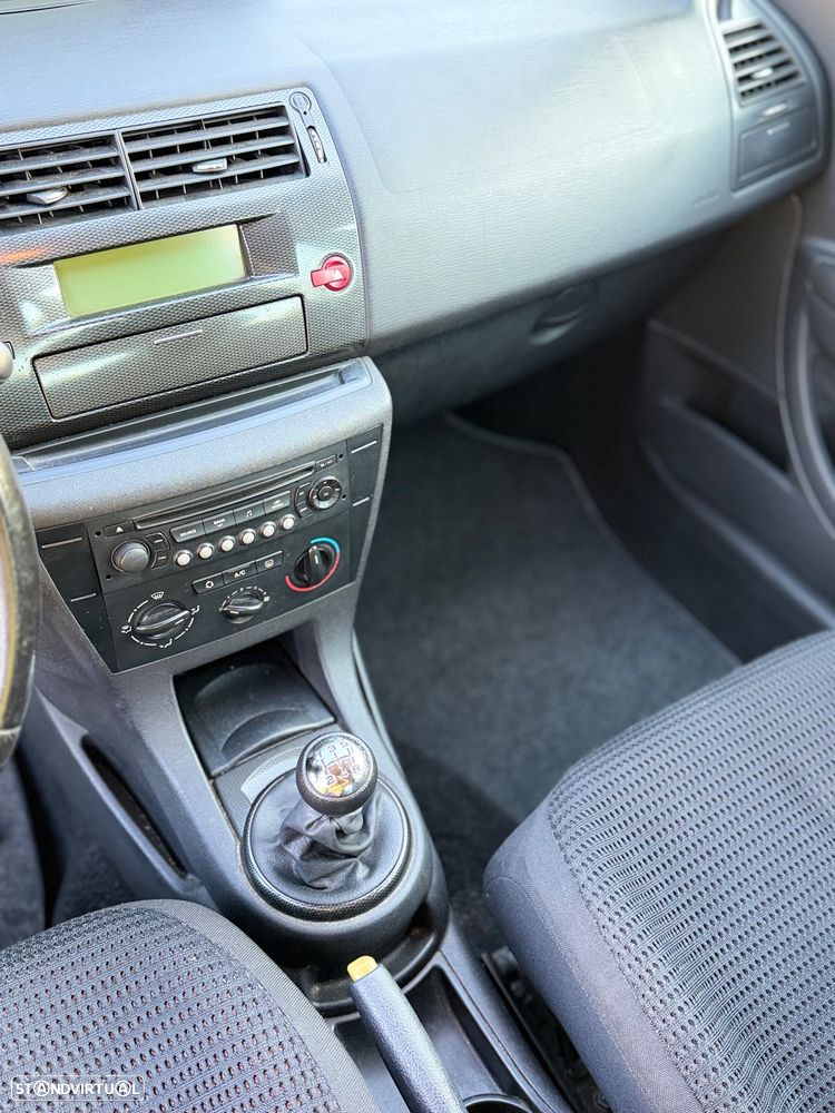 Citroën C4 - 9