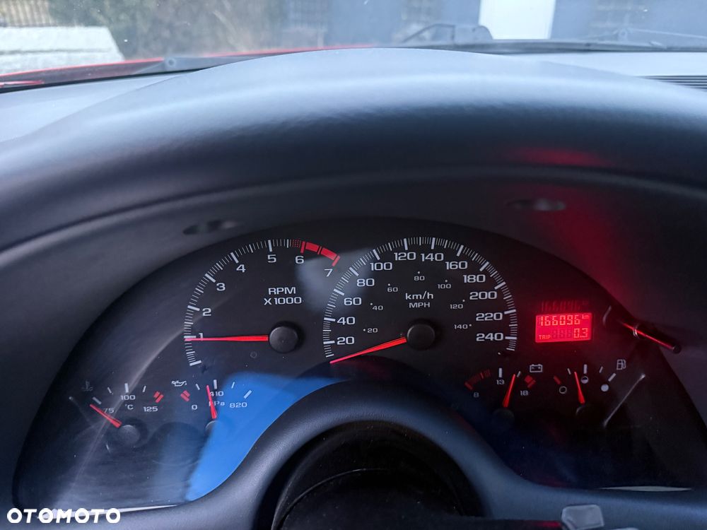 Chevrolet Camaro - 15