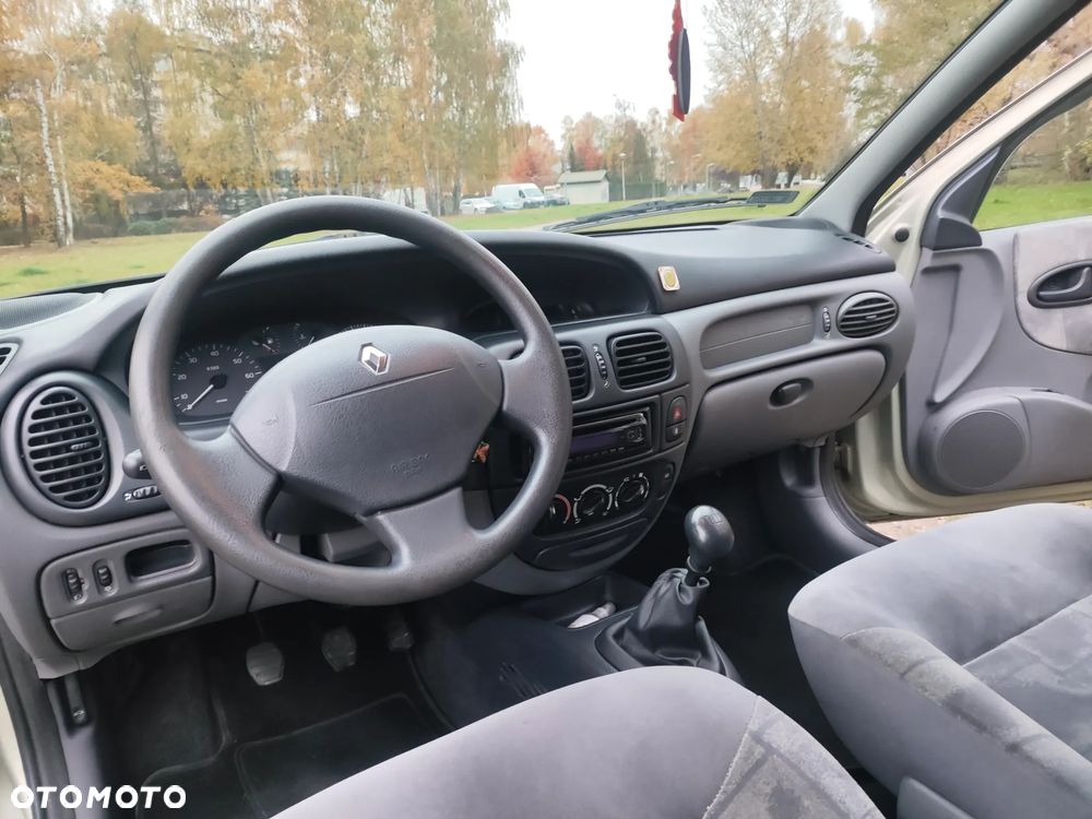 Renault Megane - 7