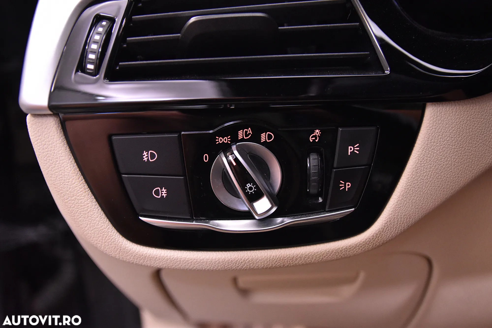 BMW Seria 5 520i Touring Aut. - 15
