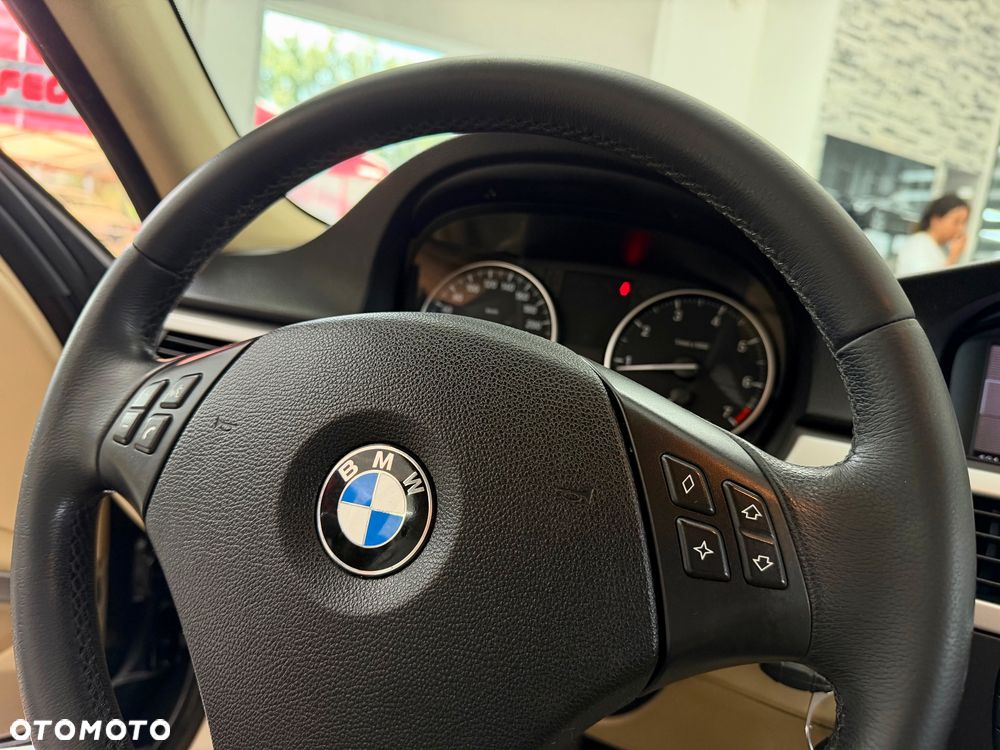 BMW Seria 3 - 9