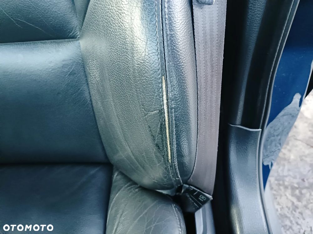 VOLVO S60 I 00-10 2002 r. sedan fotel kierowcy i pasażera + kanapa tylna  * - 2