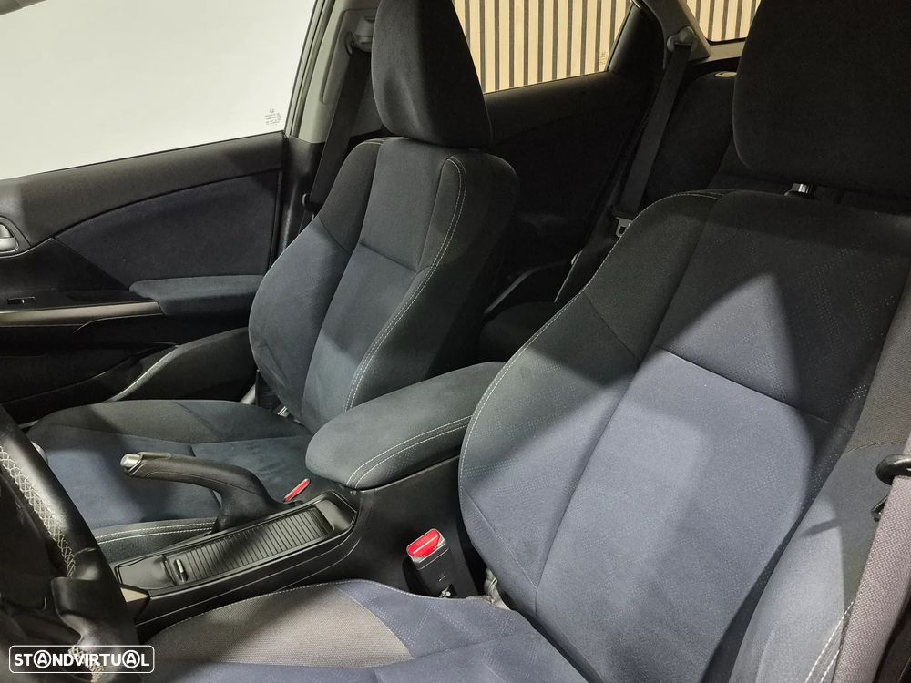 Honda Civic Tourer 1.6 i-DTEC Elegance - 18