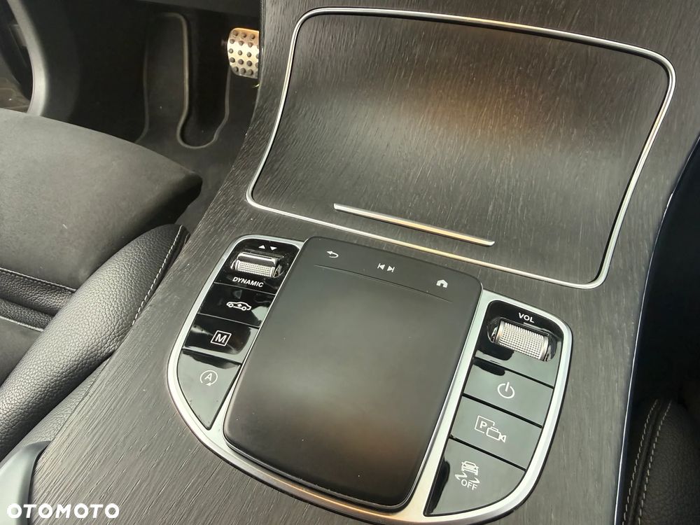 Mercedes-Benz GLC 200 d 4-Matic Business Edition - 11