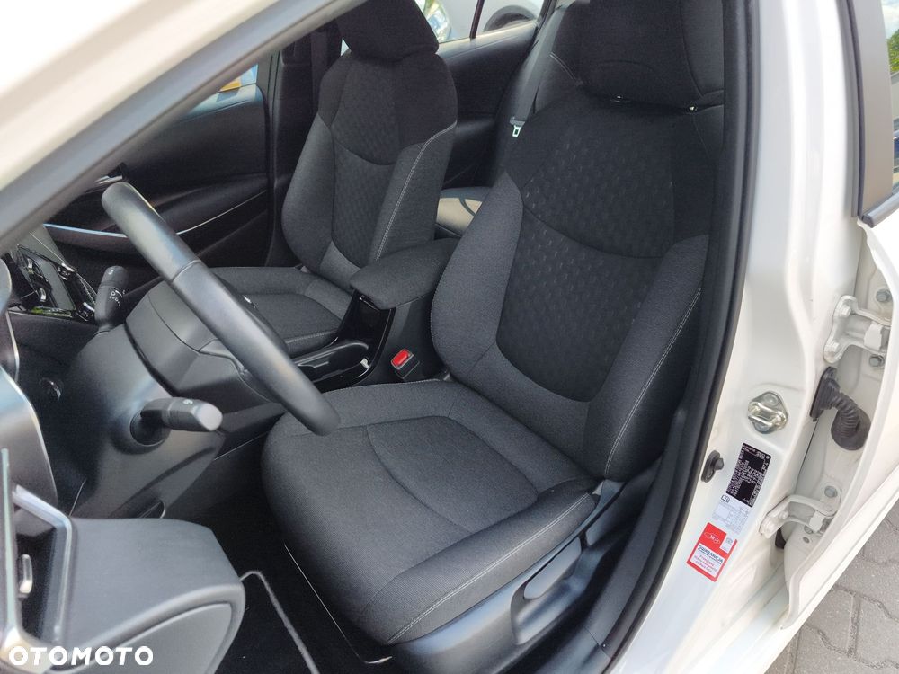 Toyota Corolla 1.8 Hybrid Comfort - 21