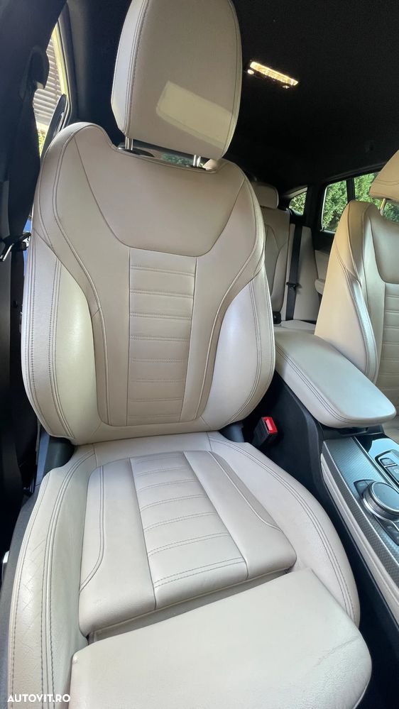 BMW X4 xDrive20i AT xLine - 27